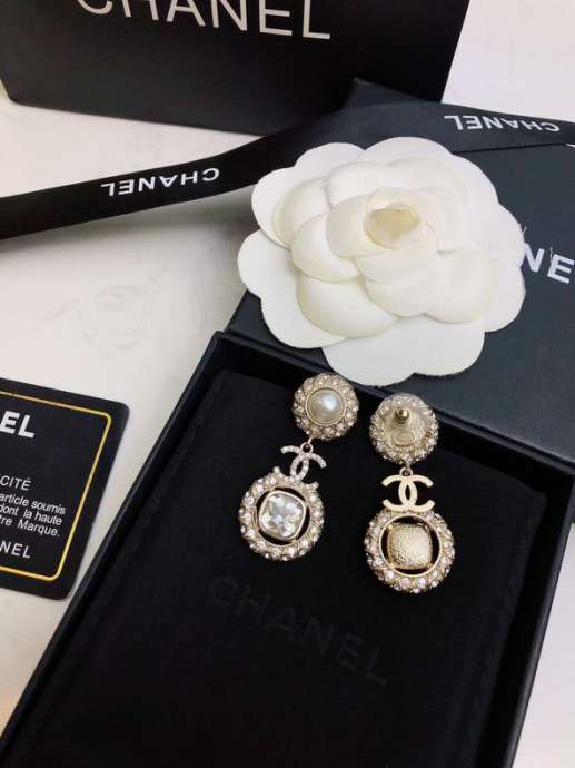 Picture of Chanel Earring _SKUChanelearring0827614395